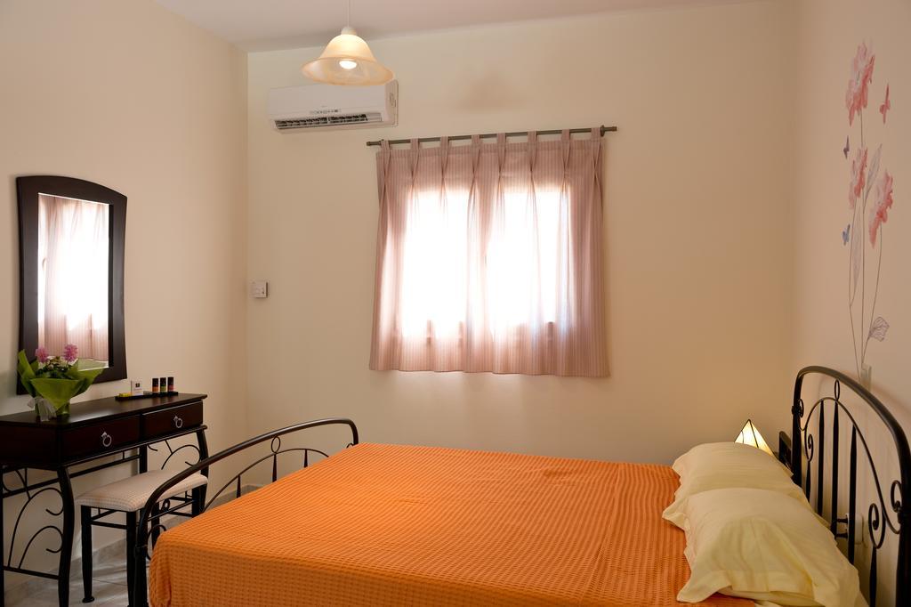 Villa Nefeli Κιοτάρι Δωμάτιο φωτογραφία